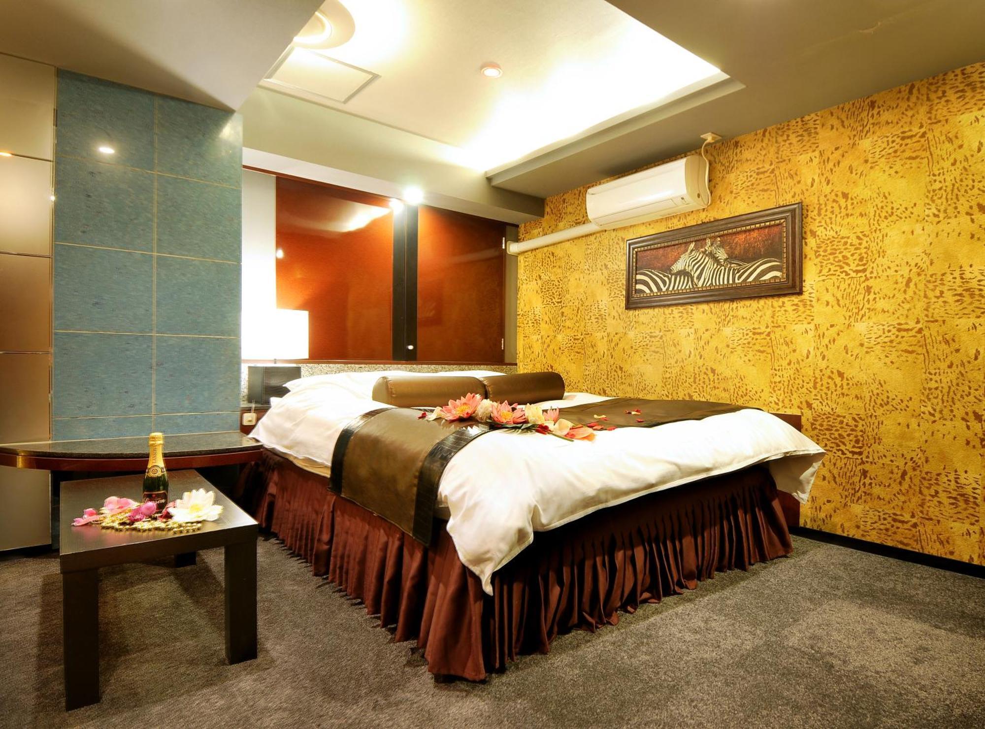 Hotel Love Ikutama -Adult Only Osaka Luaran gambar