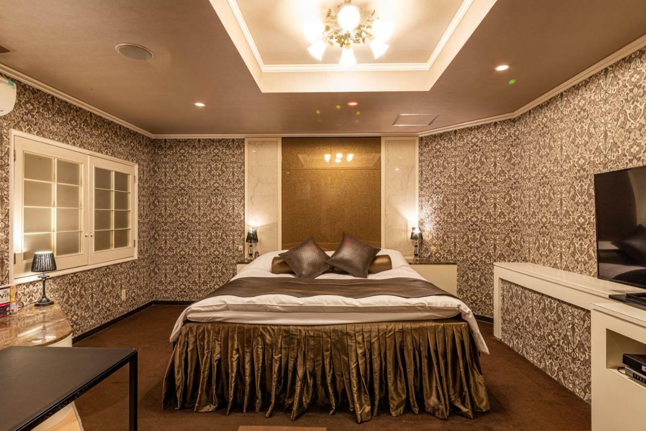 Hotel Love Ikutama -Adult Only Osaka Luaran gambar